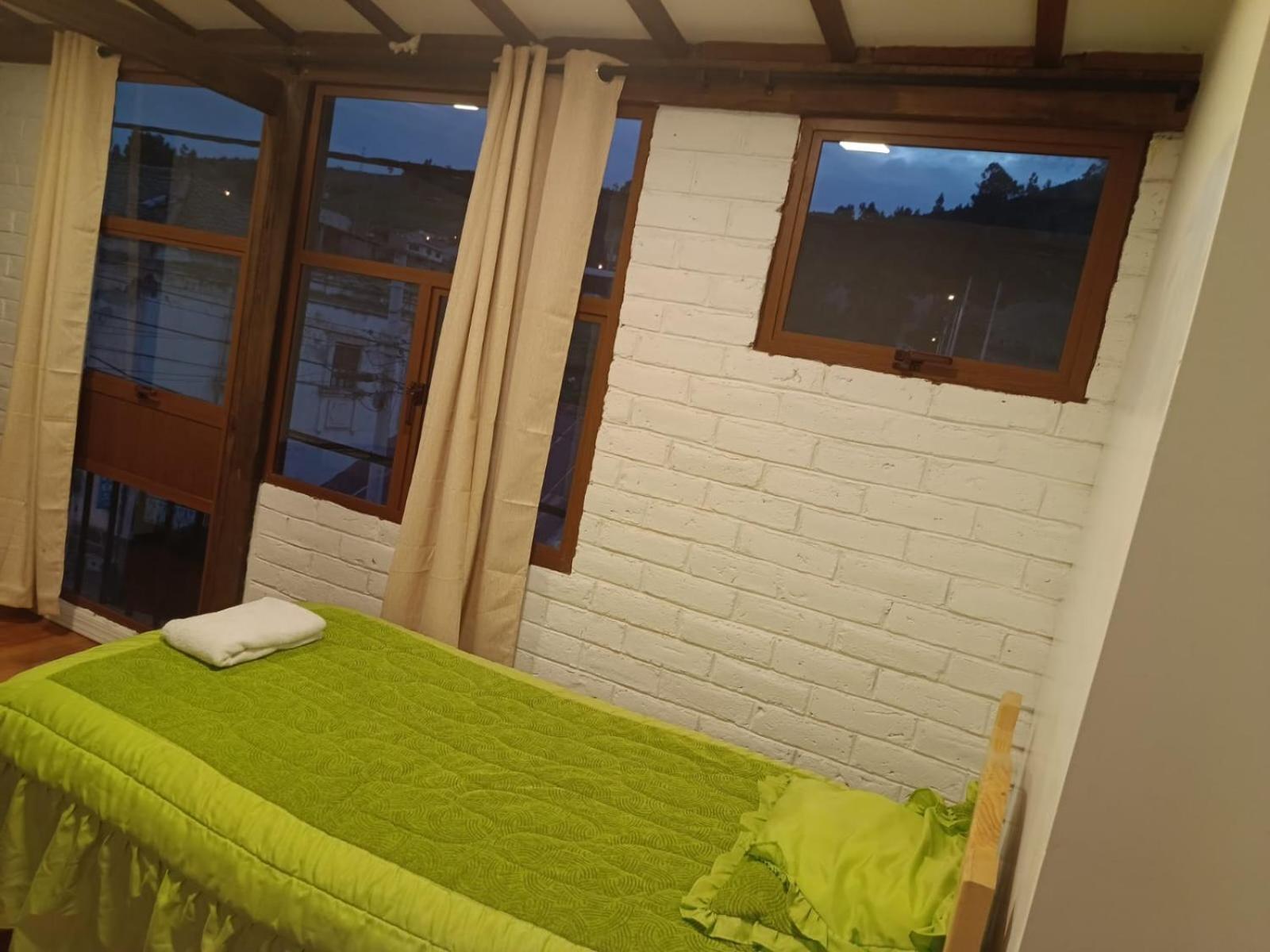 Chuza Longa Home Guamote Buitenkant foto